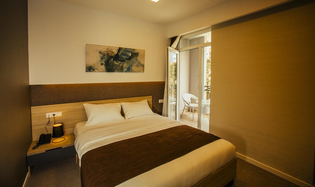 Hotel West Batumi Eksteriør bilde