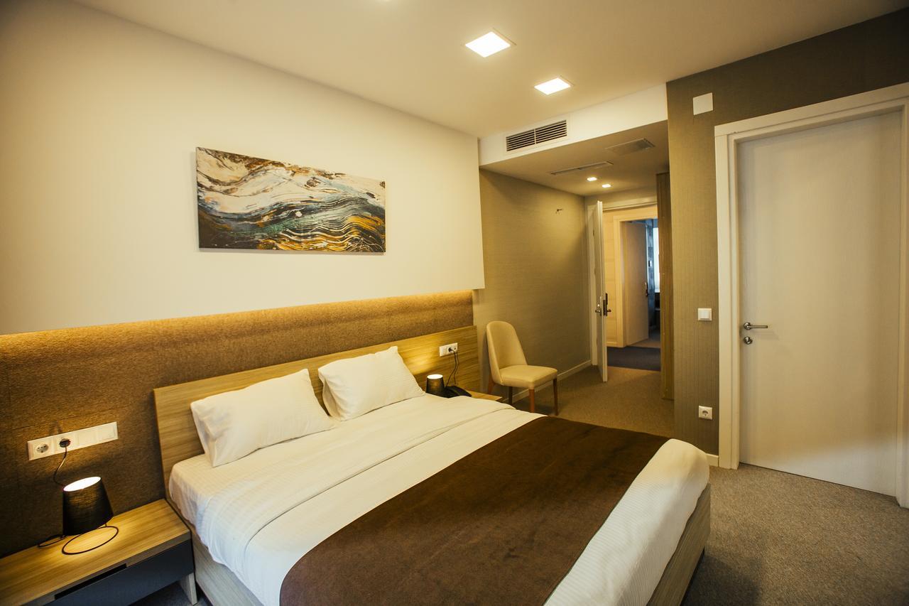 Hotel West Batumi Eksteriør bilde