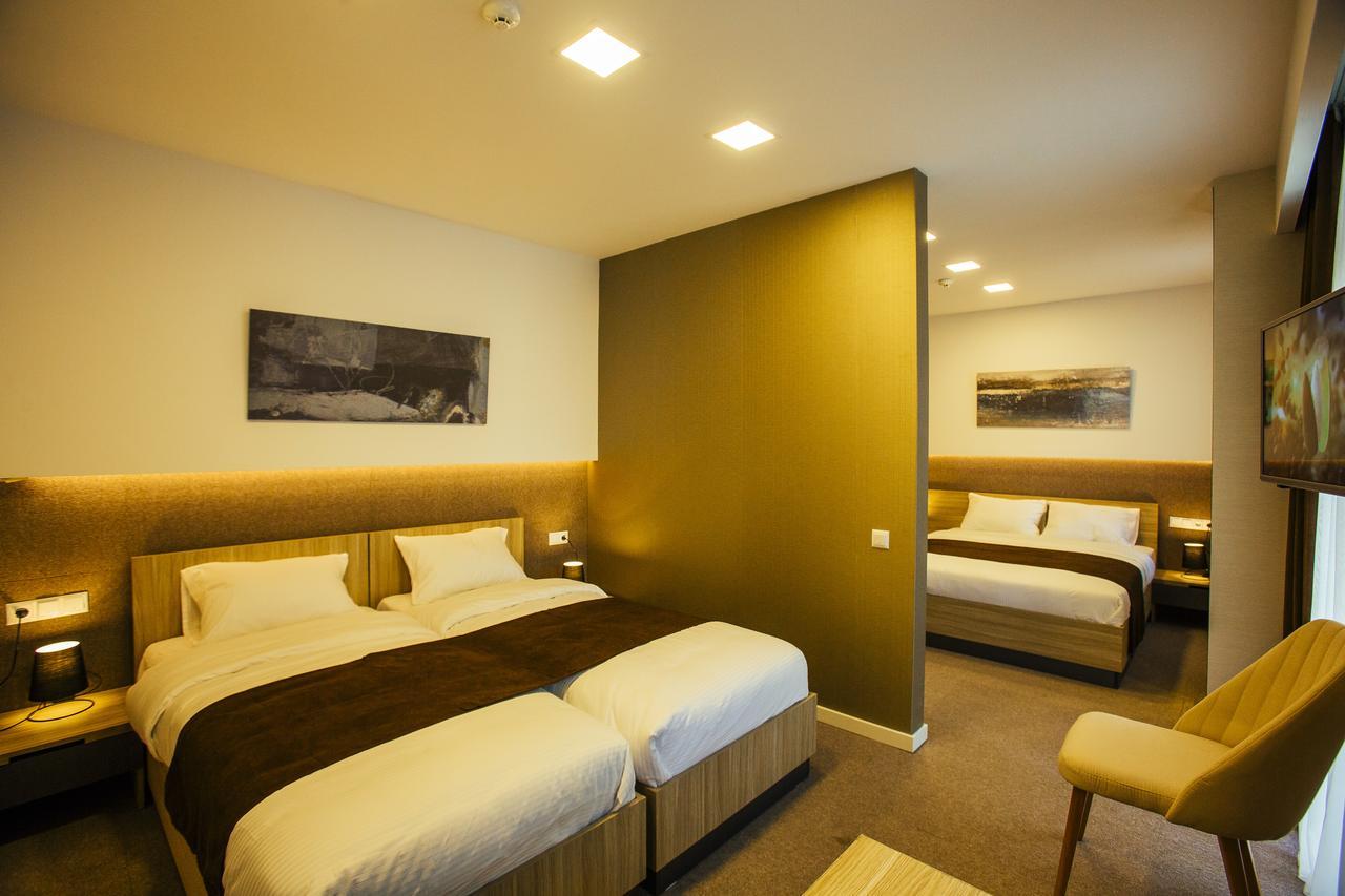 Hotel West Batumi Eksteriør bilde