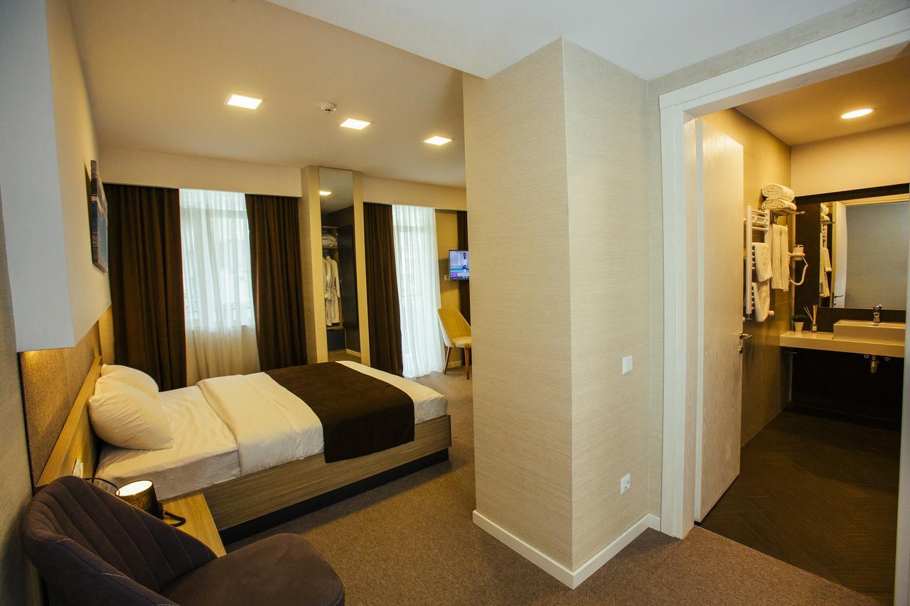 Hotel West Batumi Eksteriør bilde