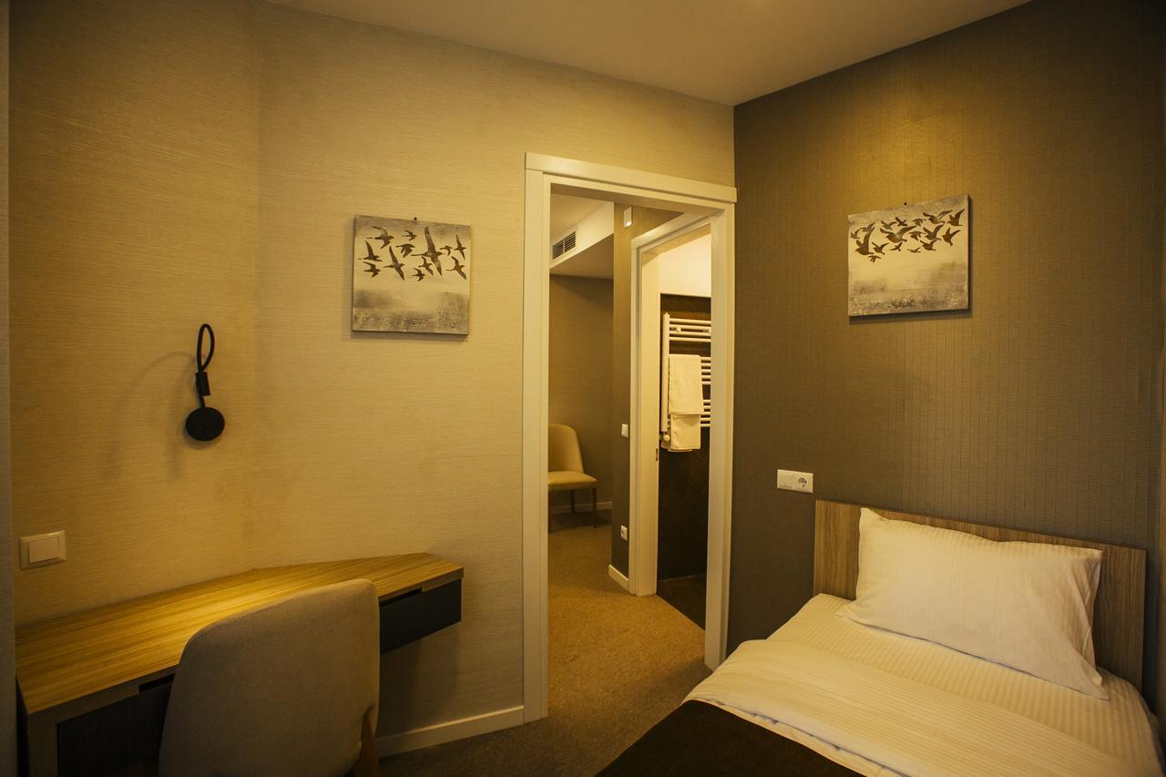 Hotel West Batumi Eksteriør bilde