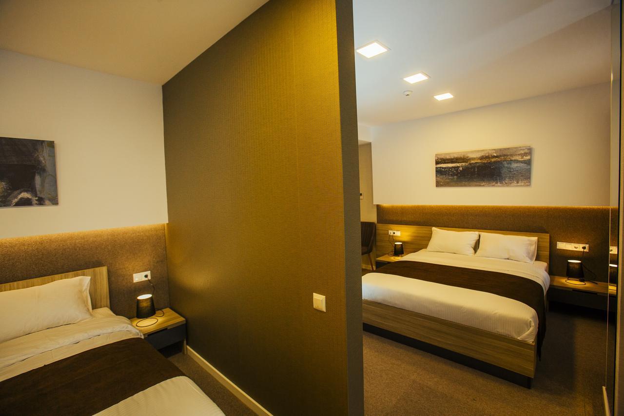Hotel West Batumi Eksteriør bilde