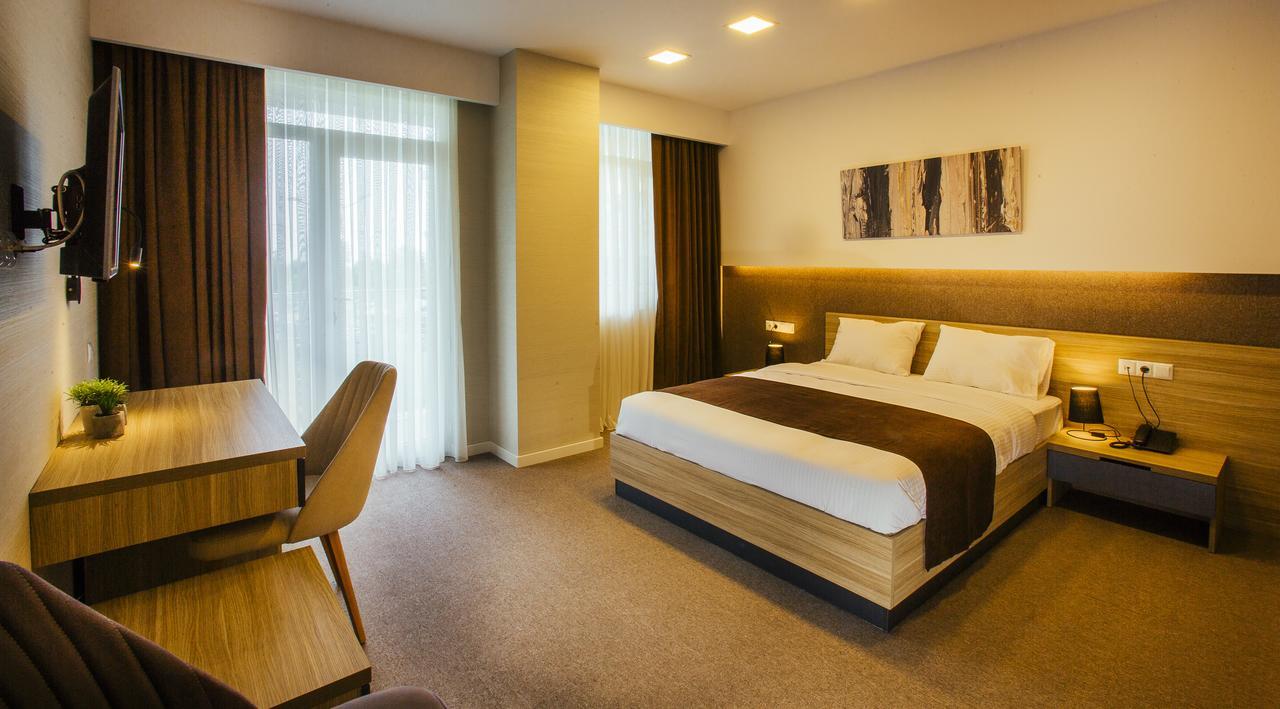 Hotel West Batumi Eksteriør bilde